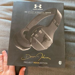 Under Armour Sport Wireless Train Sport Headphones